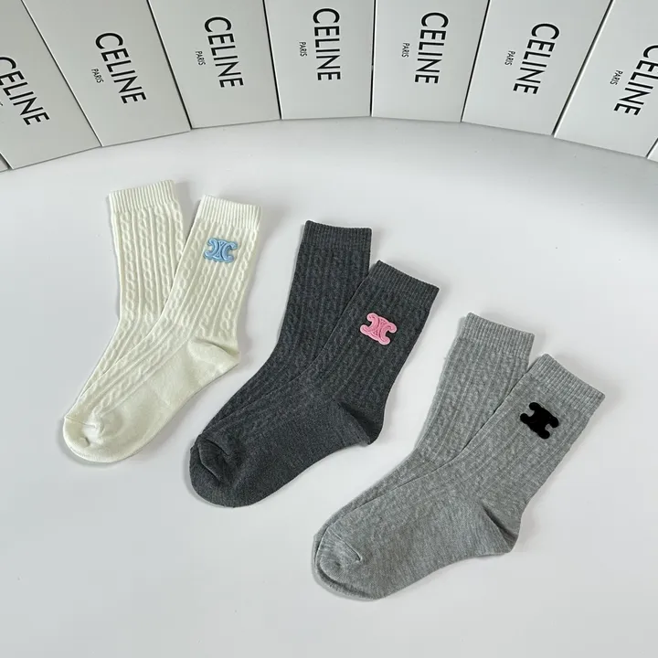 スーパーコピー ディオール 靴下