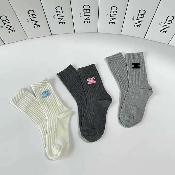 スーパーコピー ディオール 靴下