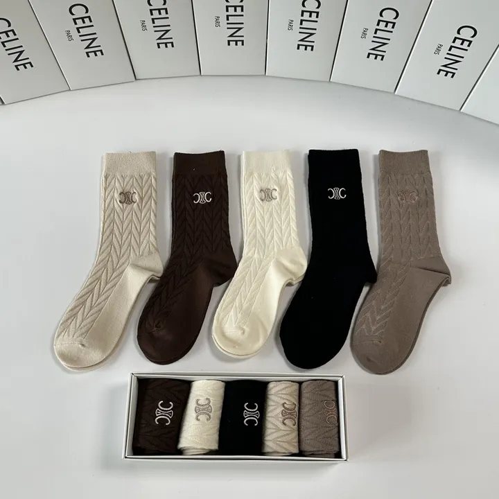 スーパーコピー ディオール 靴下