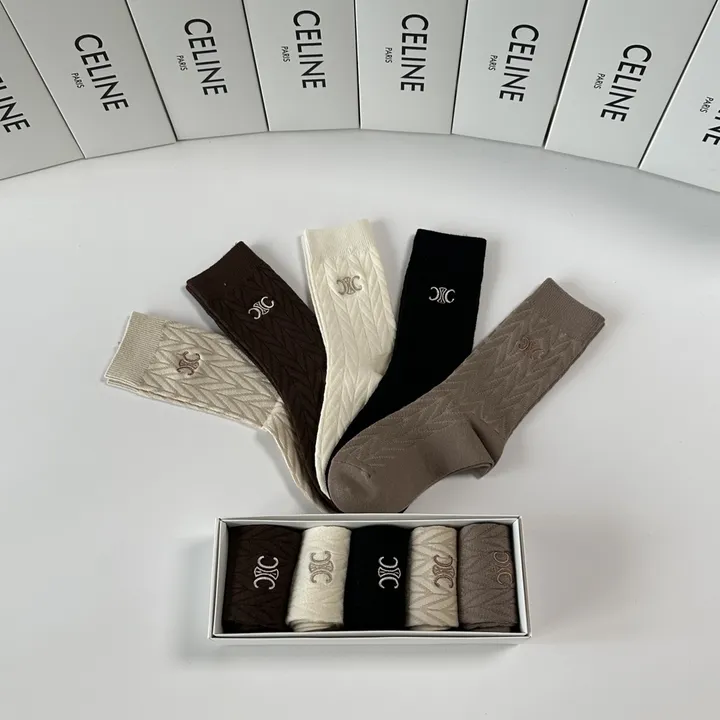 スーパーコピー ディオール 靴下