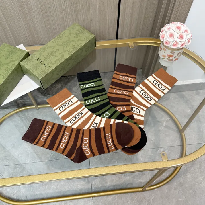 スーパーコピー グッチ 靴下