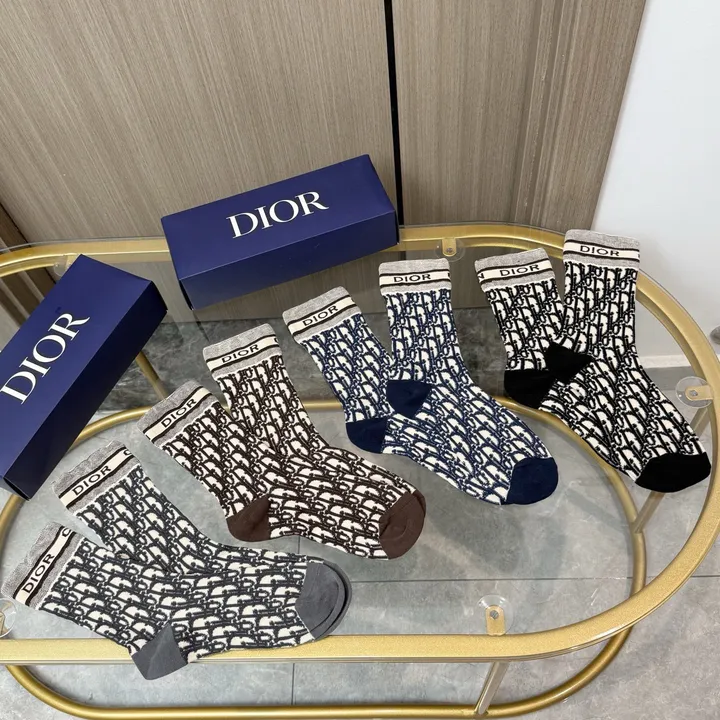 スーパーコピー グッチ 靴下