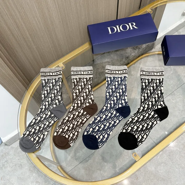 スーパーコピー グッチ 靴下