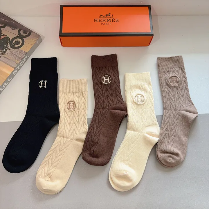 スーパーコピー シャネル 靴下