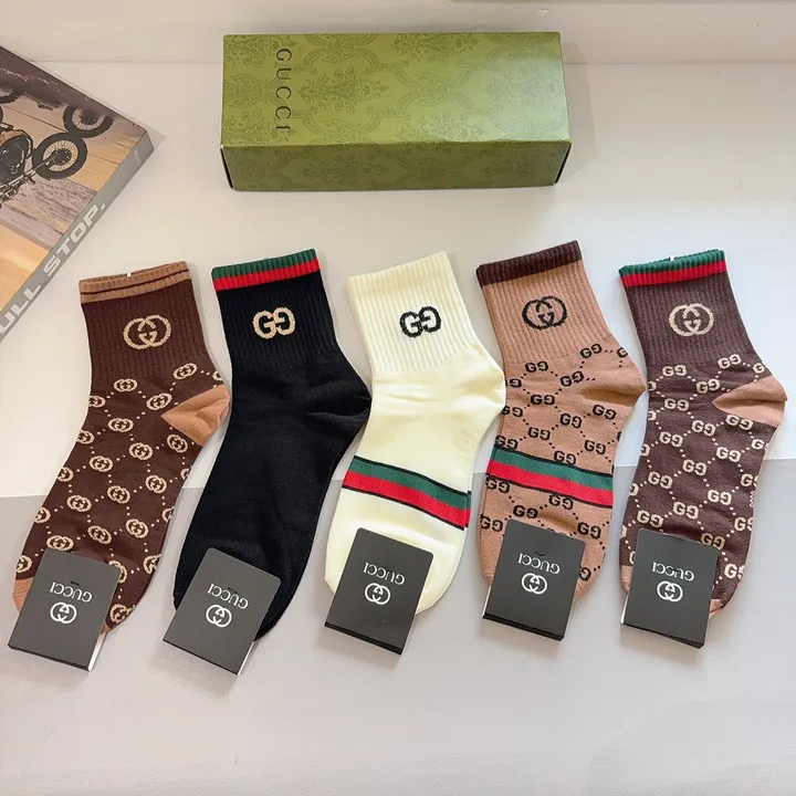 スーパーコピー グッチ 靴下
