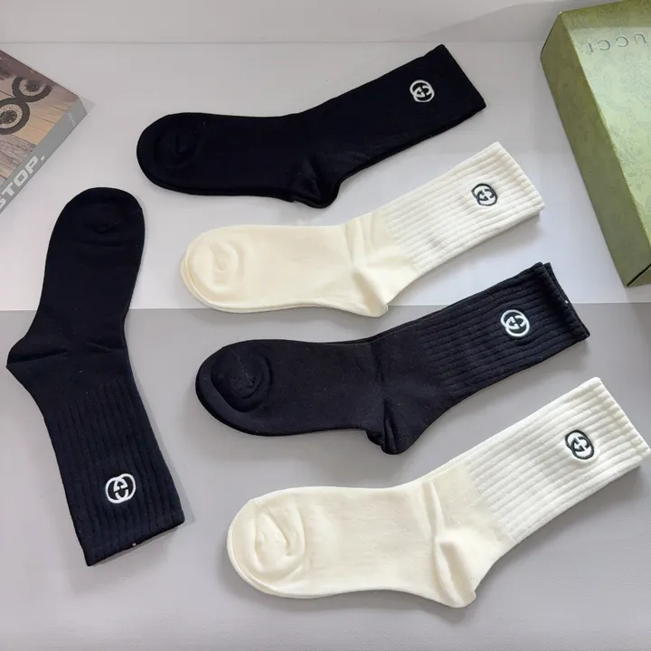 スーパーコピー グッチ 靴下