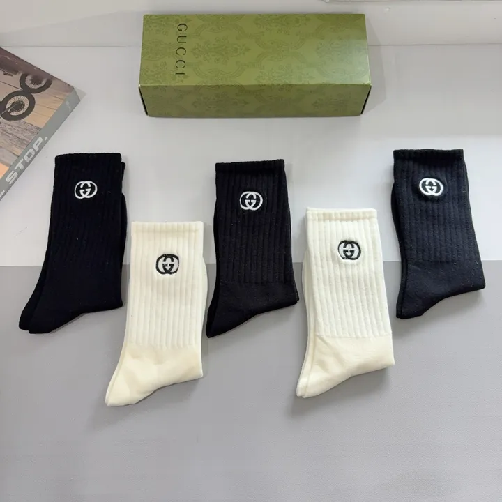 スーパーコピー グッチ 靴下