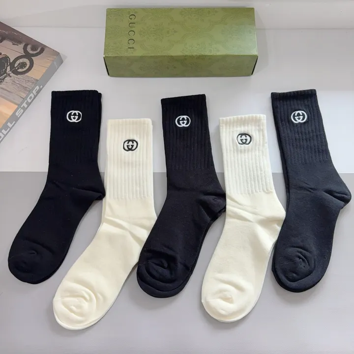 スーパーコピー グッチ 靴下