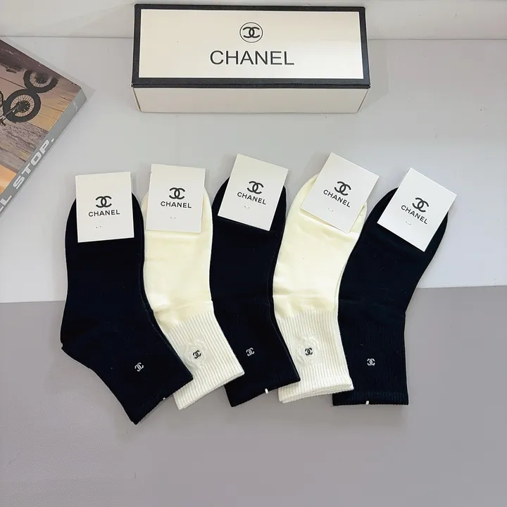 スーパーコピー シャネル 靴下