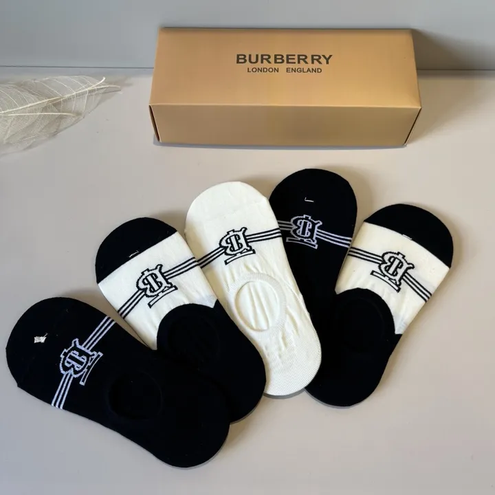 スーパーコピー バーバリー ス 靴下