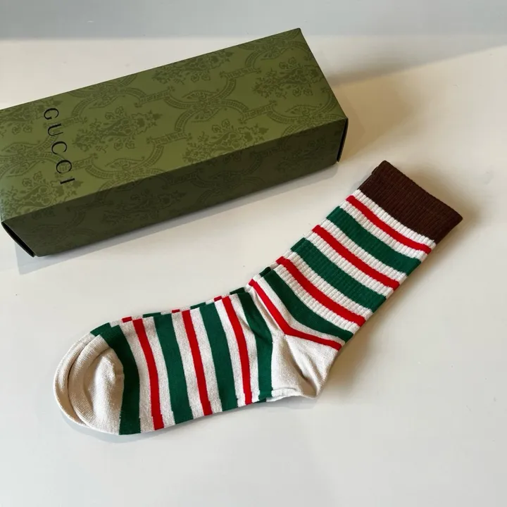 スーパーコピー グッチ 靴下