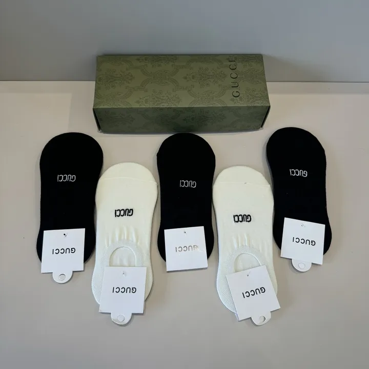 スーパーコピー グッチ 靴下