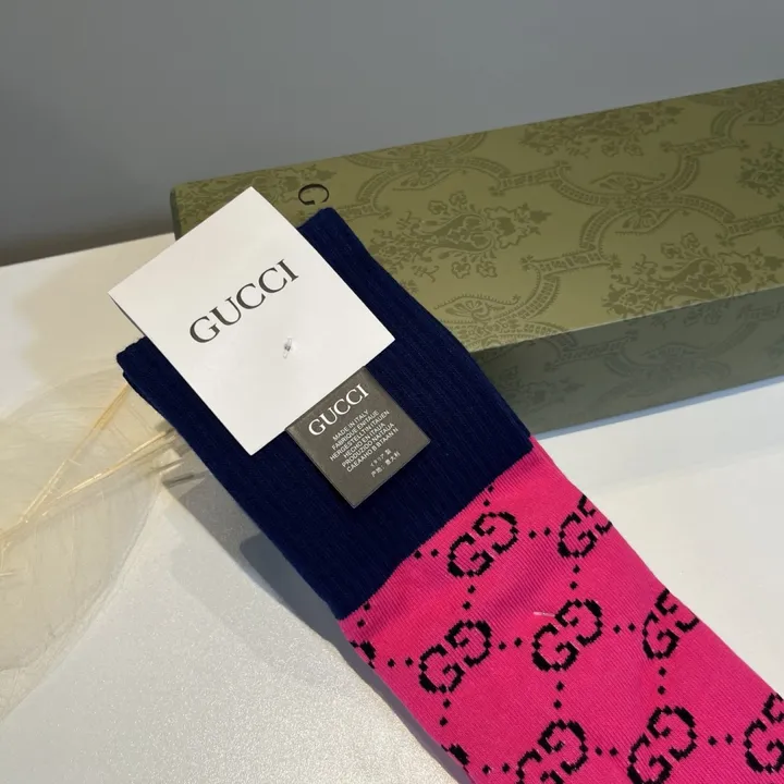 スーパーコピー グッチ 靴下