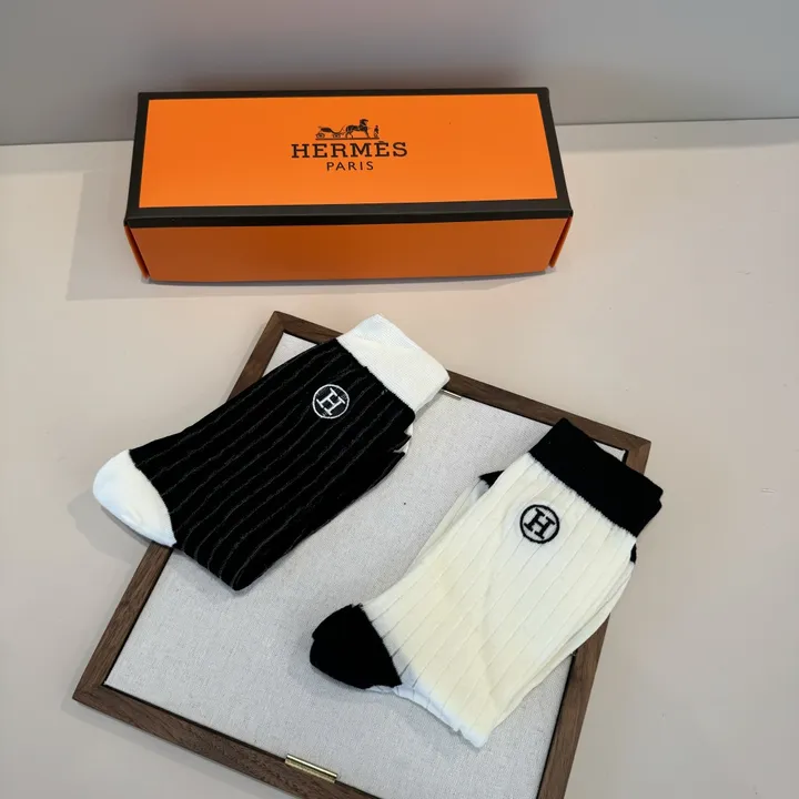 スーパーコピー シャネル 靴下