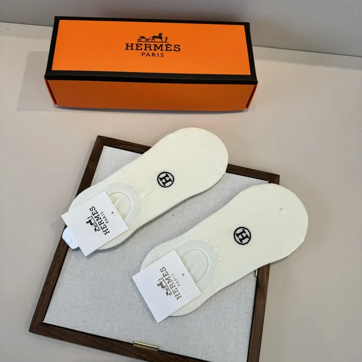 スーパーコピー シャネル 靴下