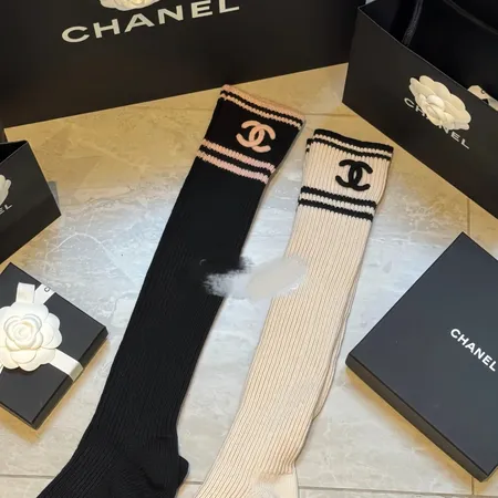 スーパーコピー シャネル 靴下