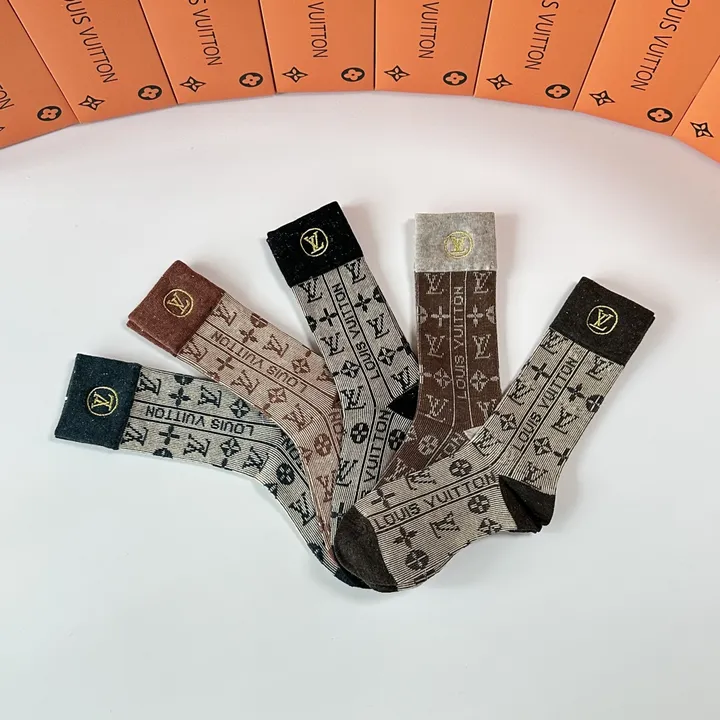 スーパーコピー ルイヴィトン 靴下