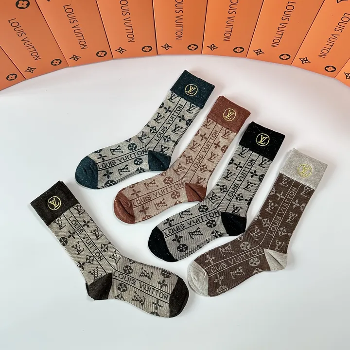 スーパーコピー ルイヴィトン 靴下