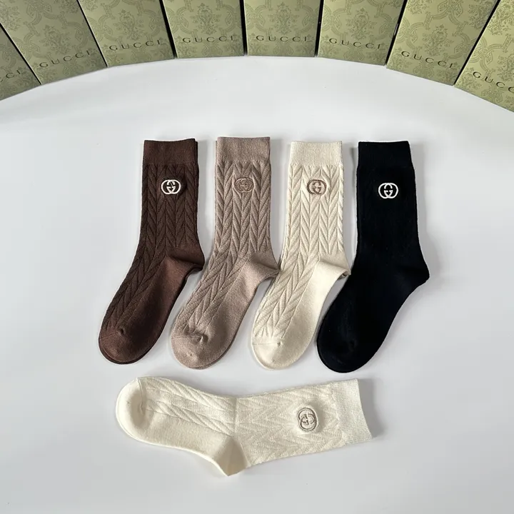 スーパーコピー グッチ 靴下