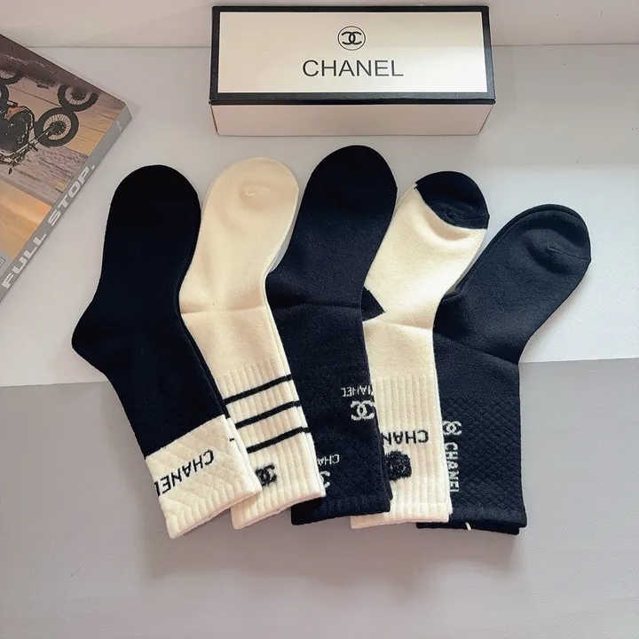 スーパーコピー シャネル 靴下