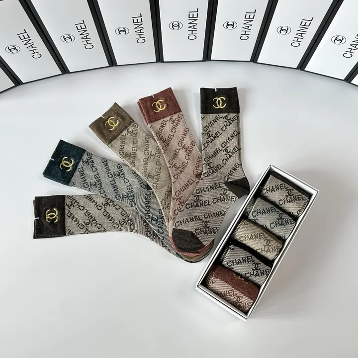 スーパーコピー シャネル 靴下