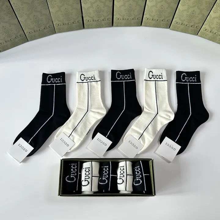 スーパーコピー グッチ 靴下
