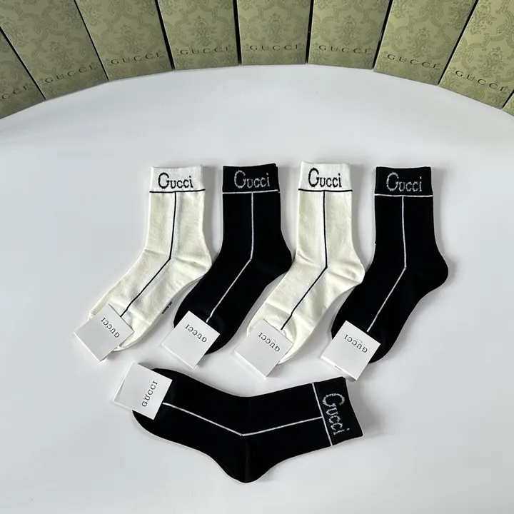 スーパーコピー グッチ 靴下