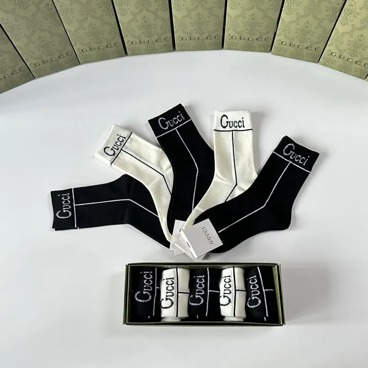 スーパーコピー グッチ 靴下