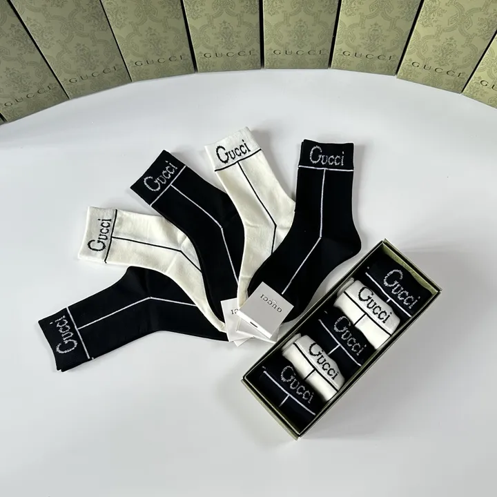 スーパーコピー グッチ 靴下