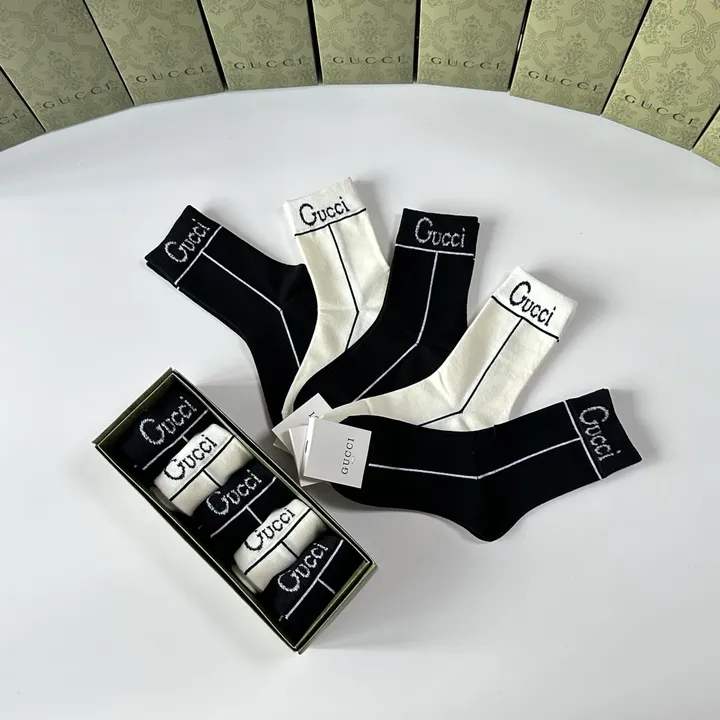 スーパーコピー グッチ 靴下