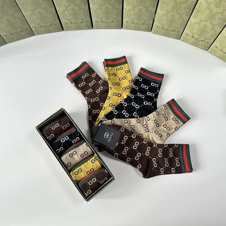 スーパーコピー グッチ 靴下