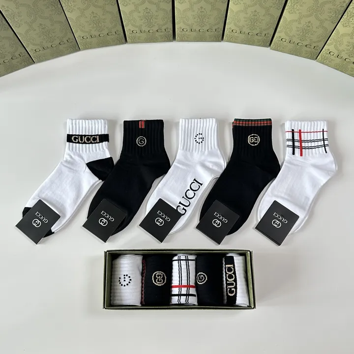 スーパーコピー グッチ 靴下