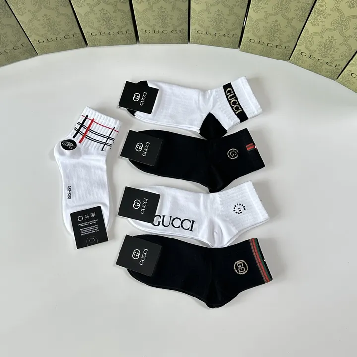 スーパーコピー グッチ 靴下