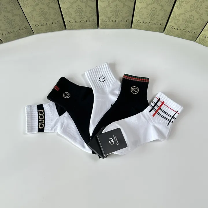 スーパーコピー グッチ 靴下