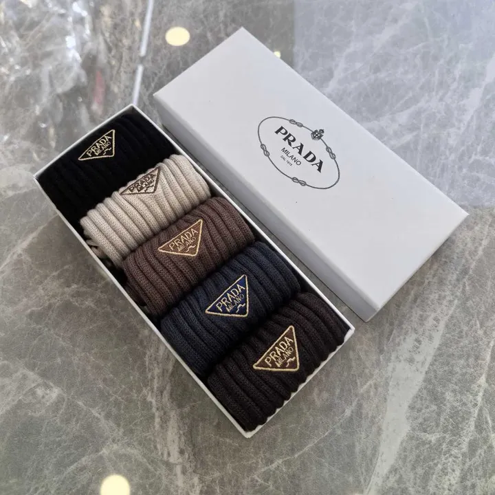 スーパーコピー バレンシアガ 靴下