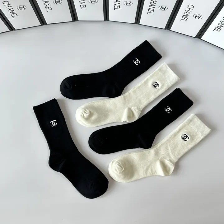 スーパーコピー シャネル 靴下