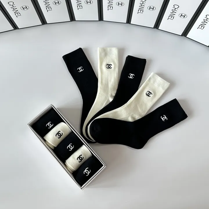 スーパーコピー シャネル 靴下