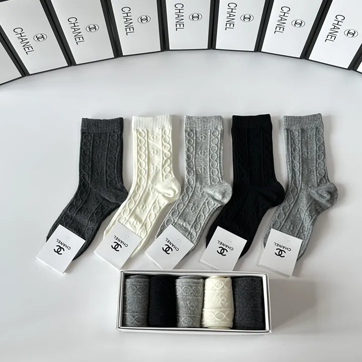 スーパーコピー シャネル 靴下