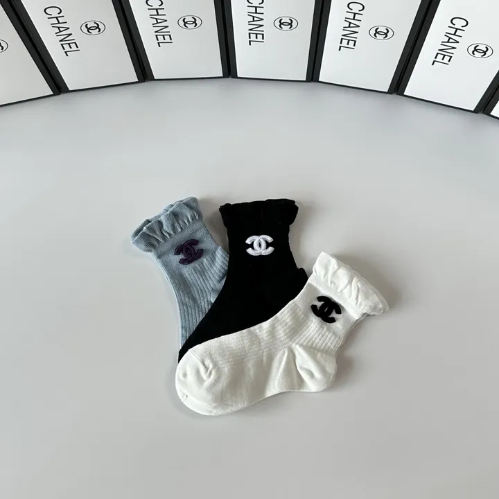 スーパーコピー シャネル 靴下