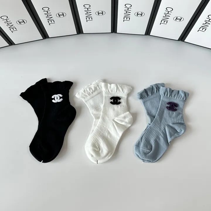 スーパーコピー シャネル 靴下