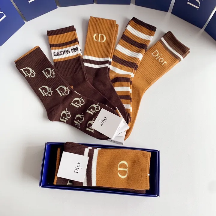 スーパーコピー ディオール 靴下