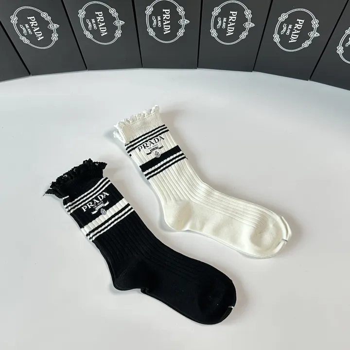 スーパーコピー バレンシアガ 靴下