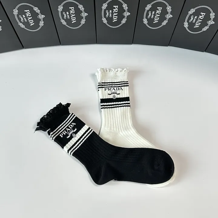 スーパーコピー バレンシアガ 靴下