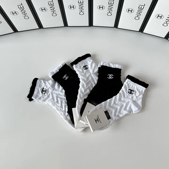 スーパーコピー シャネル 靴下