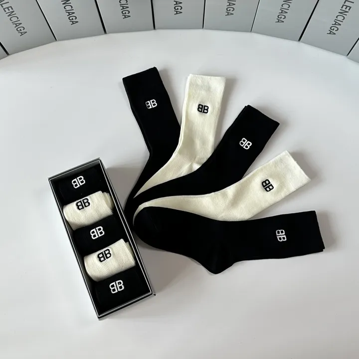 スーパーコピー セリーヌ 靴下