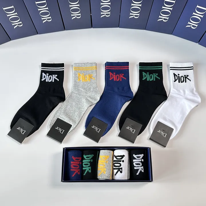 スーパーコピー ディオール 靴下