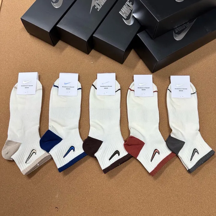 スーパーコピー ナイキ 靴下