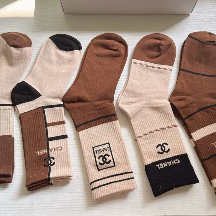 スーパーコピー シャネル 靴下