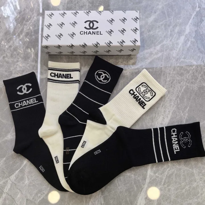 スーパーコピー シャネル 靴下