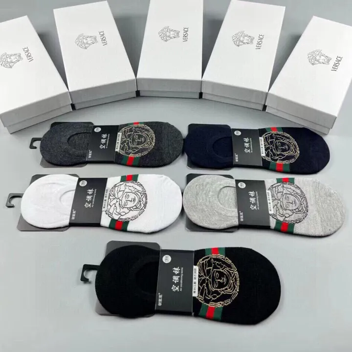 スーパーコピー ヴェルサーチ 靴下